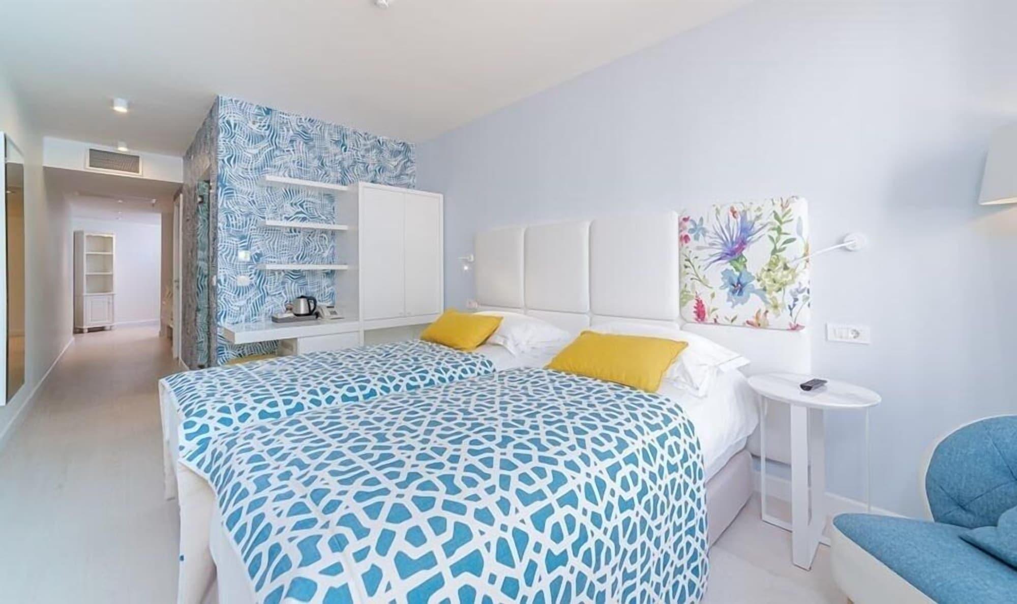 Amadria Park Family Hotel Jakov Šibenik Екстериор снимка