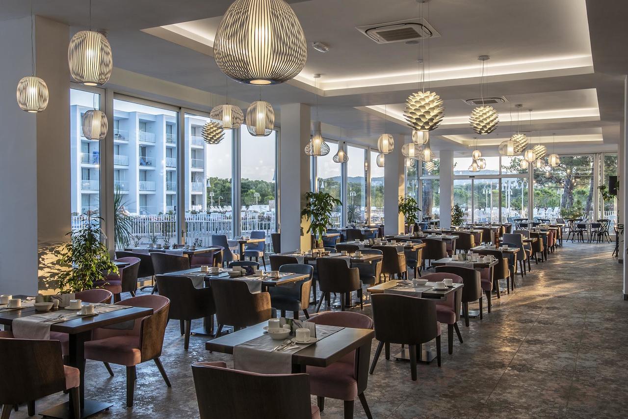 Amadria Park Family Hotel Jakov Šibenik Екстериор снимка
